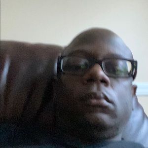 Meet your Posher, Lawson